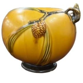 Roseville Pottery Brown pinecone bowl 1935