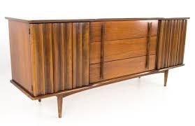 Mid-Century Modern United Furniture Sculptural Walnut Lowboy or Console