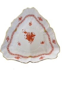 Herend Chinese Bouquet Rust Raspberry Plate