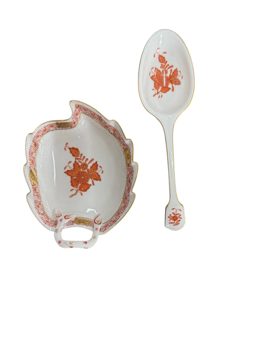Herend Leaf Dish 5" And Serving Spoon 8.5". (1 of 1)
