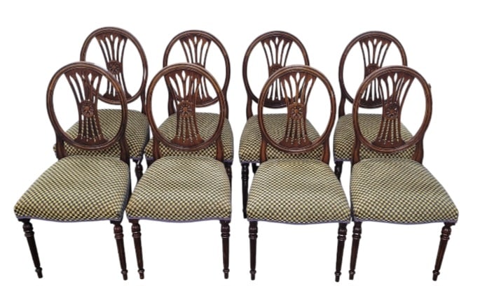 Set of 8 Sheraton Style Chairs Signed Bevan Funnell (1 of 6)