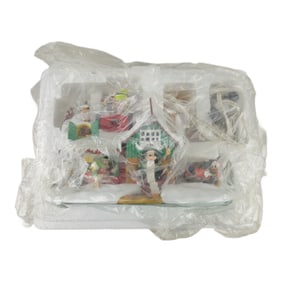 Disney Winter Wonderland Danbury Mint Santa's Workshop