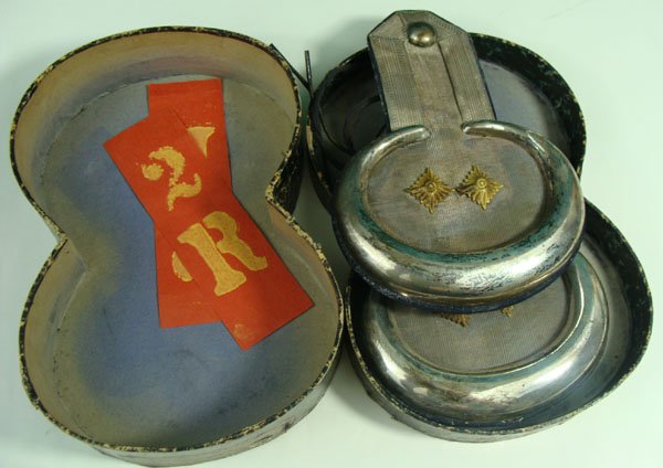 WWI Prussian Officer Shoulder Epaulets: Prussian Officer Shoulder Epaulets with original Box