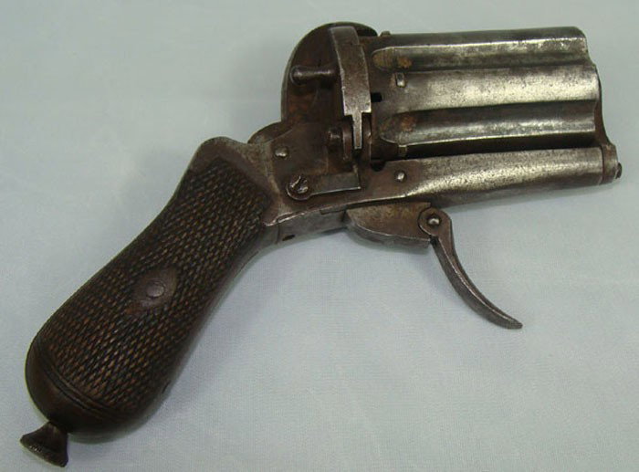 Belgian Knuckle / First Revolver: Belgian Knuckle / First Revolver. 8mm pinfire. Works perfectly.