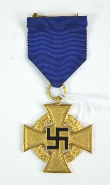 WWII GERMAN NAZI 40 YEAR SERVICE MEDAL: WWII GERMAN NAZI 40 YEAR SERVICE MEDAL
