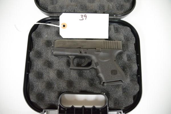 GLOCK PISTOL 9MM: G26 1-10 round mag, Trade In