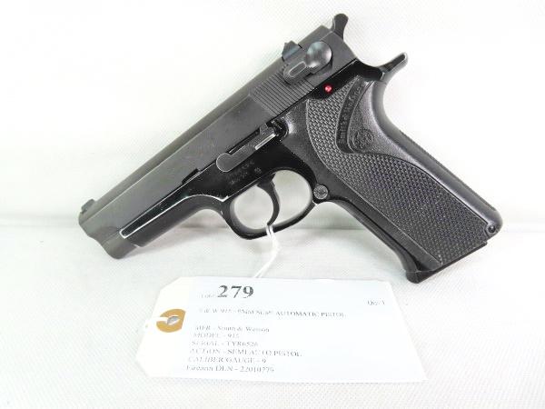 S & W 915 - 9MM SEMI AUTOMATIC PISTOL: ONE MAGAZINE - SHIPPING BOX