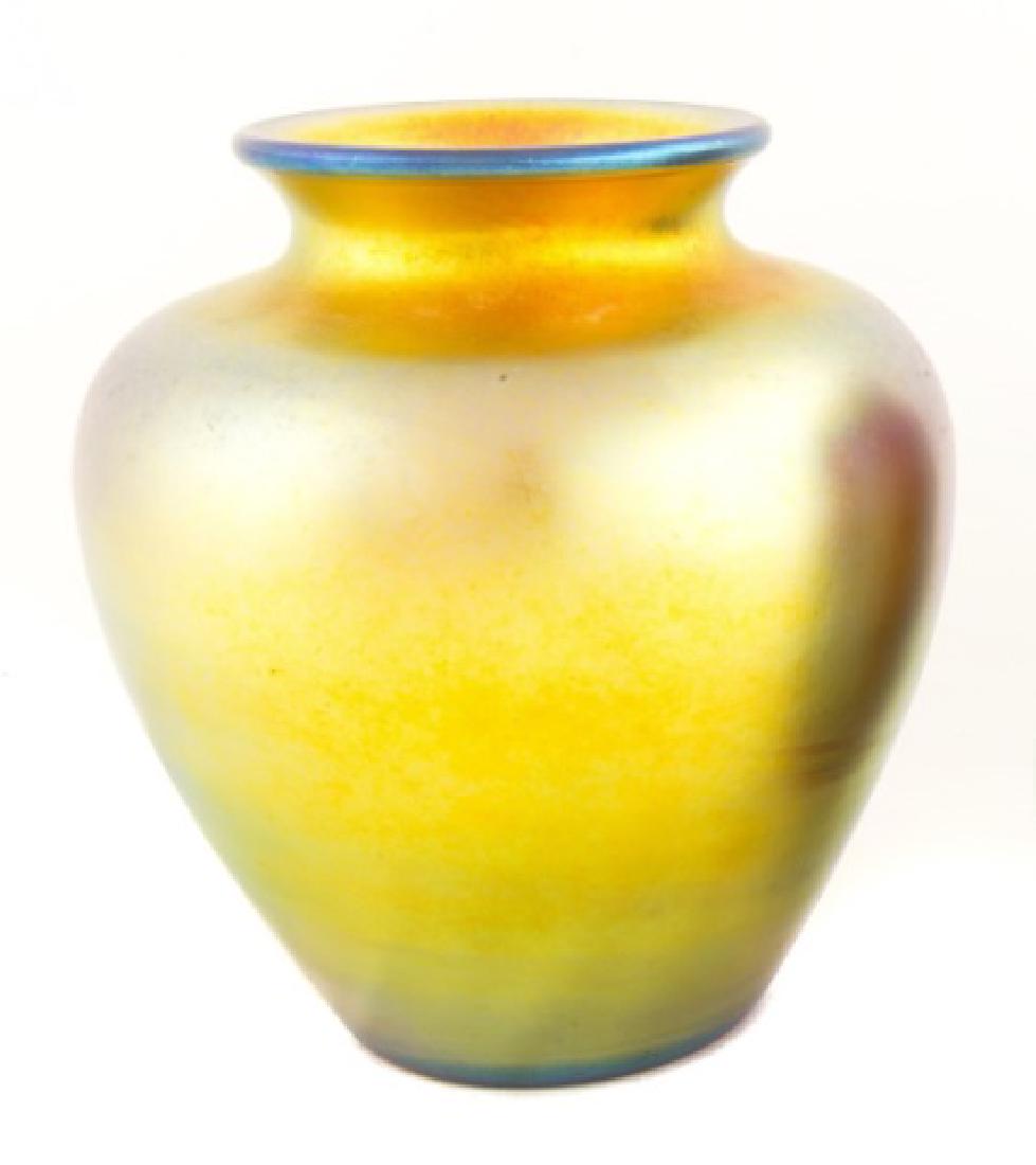 Steuben Gold Aurene Vase (1 of 2)