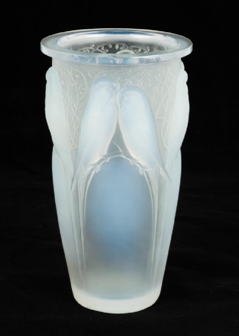 Rene Lalique Opalescent 'Ceylan' Vase (1 of 4)