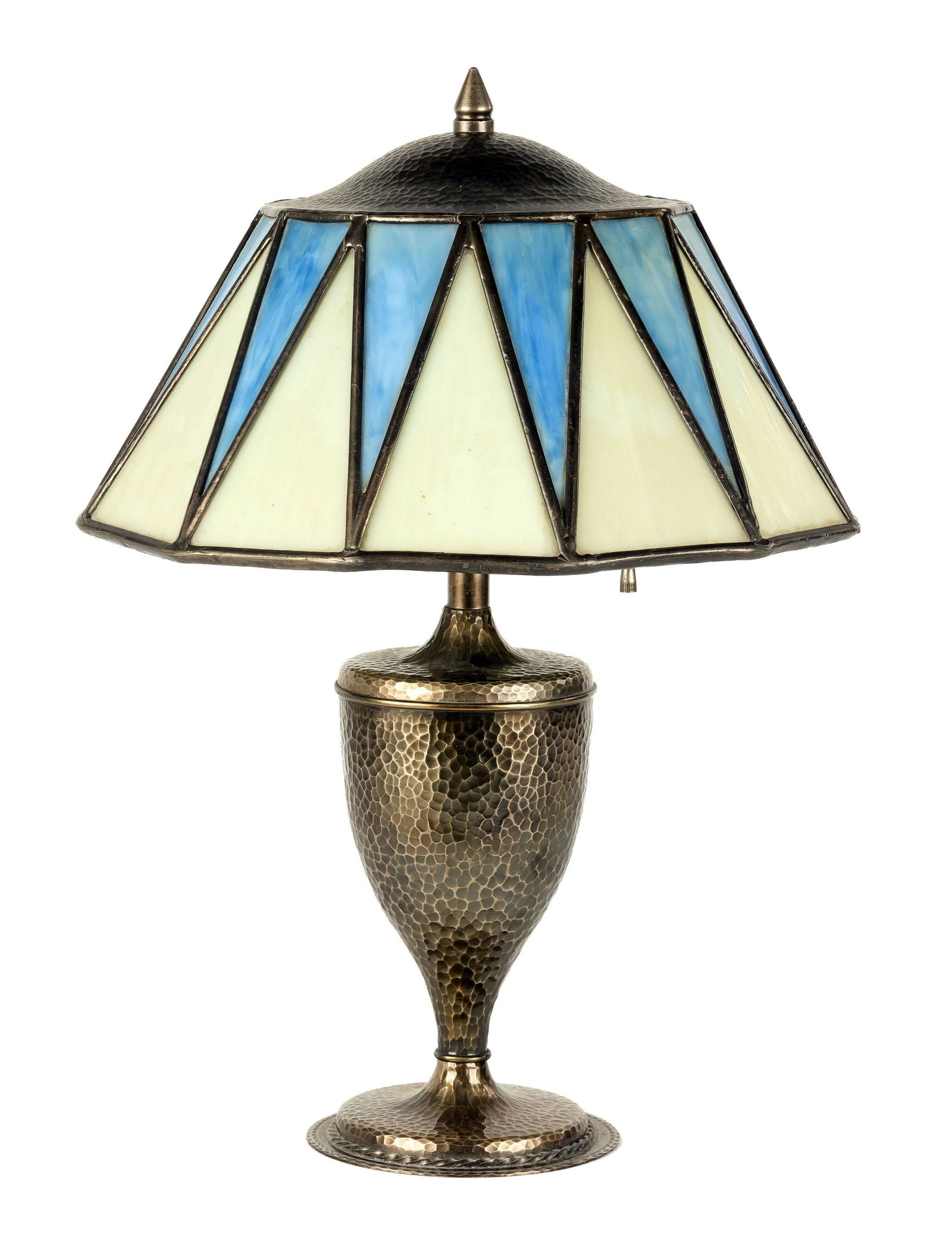 Roycroft Hammered Metal/Leaded Glass Table Lamp: Roycroft Hammered Metal/Leaded Glass Table Lamp Early 20th century. Signed with Roycroft logo on base. Ht 17 D 12"