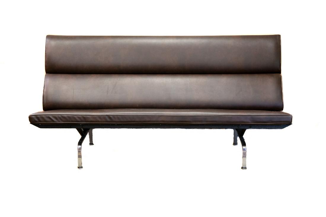 Charles and Ray Eames Sofa Compact (1 of 8)