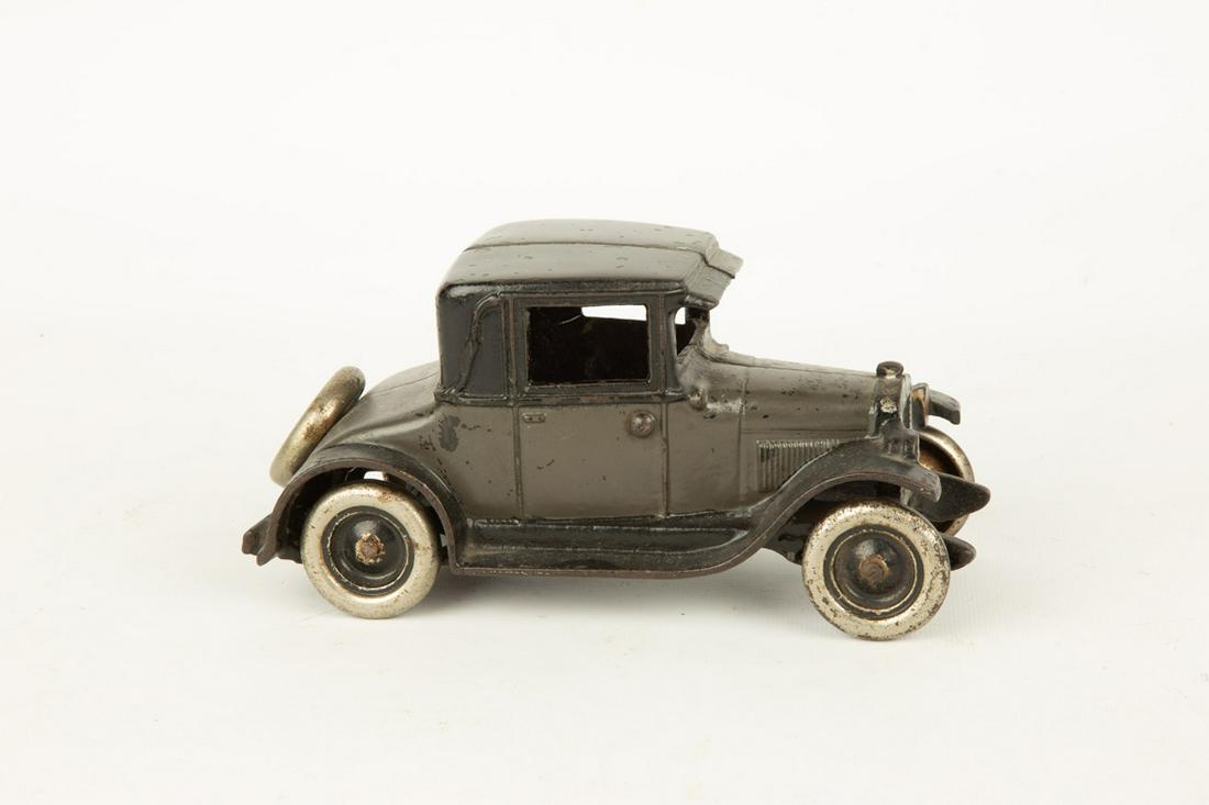 Arcade Chevy Coupe Cast Iron Toy (1 of 3)