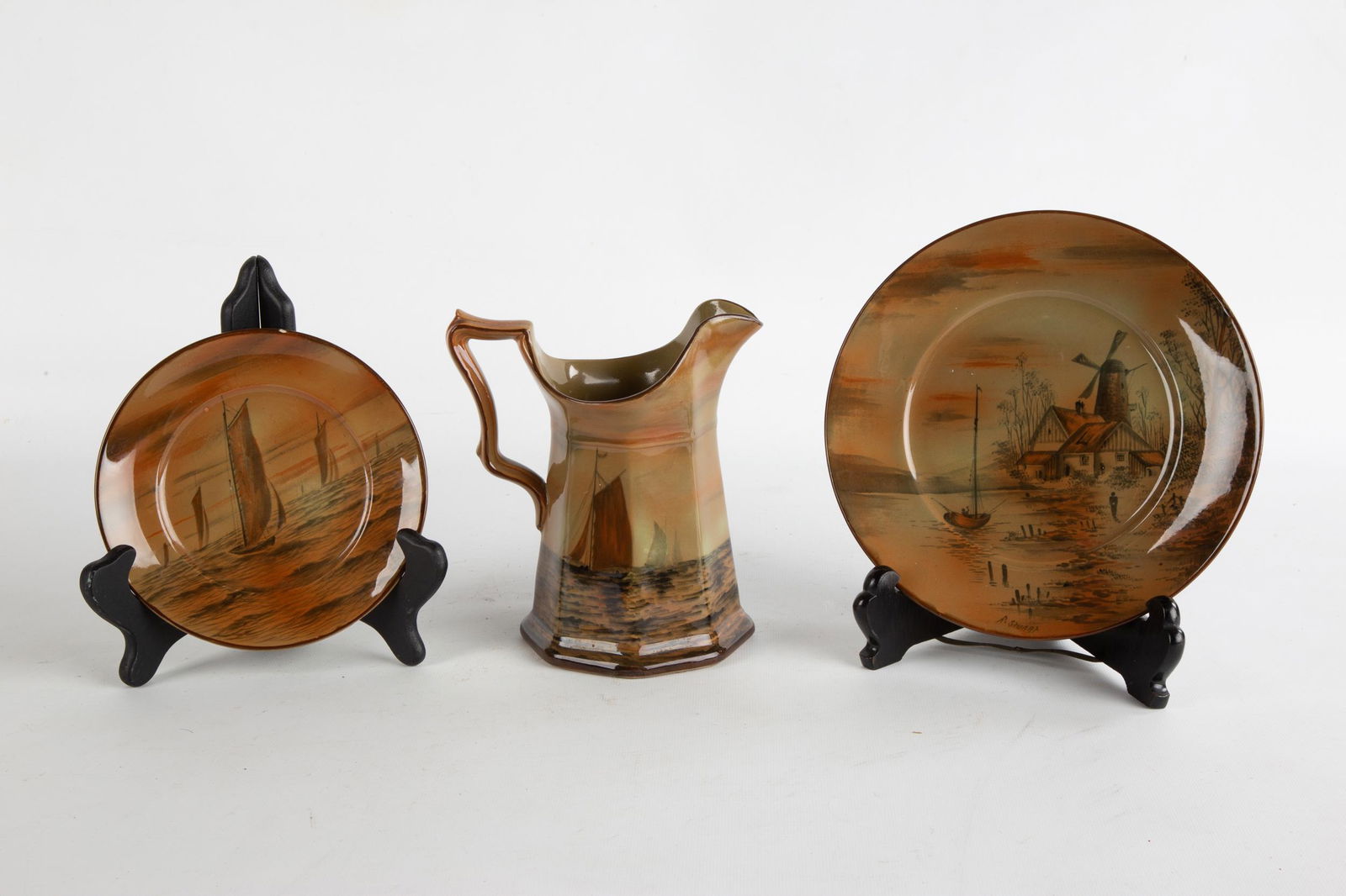 Abinoware Buffalo Pottery Pitcher & Plates (1 of 2)