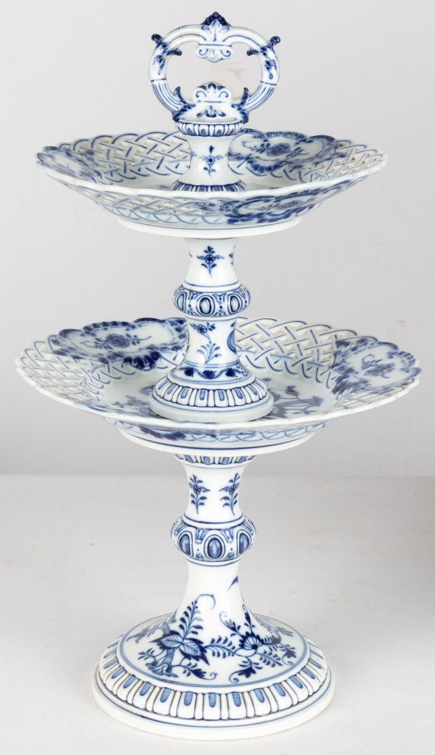 Meissen Porcelain Etagere Tiered Stand: Meissen Porcelain Etagere Tiered Stand late 19th century. marked with blue crossed swords Ht. 17 inches
