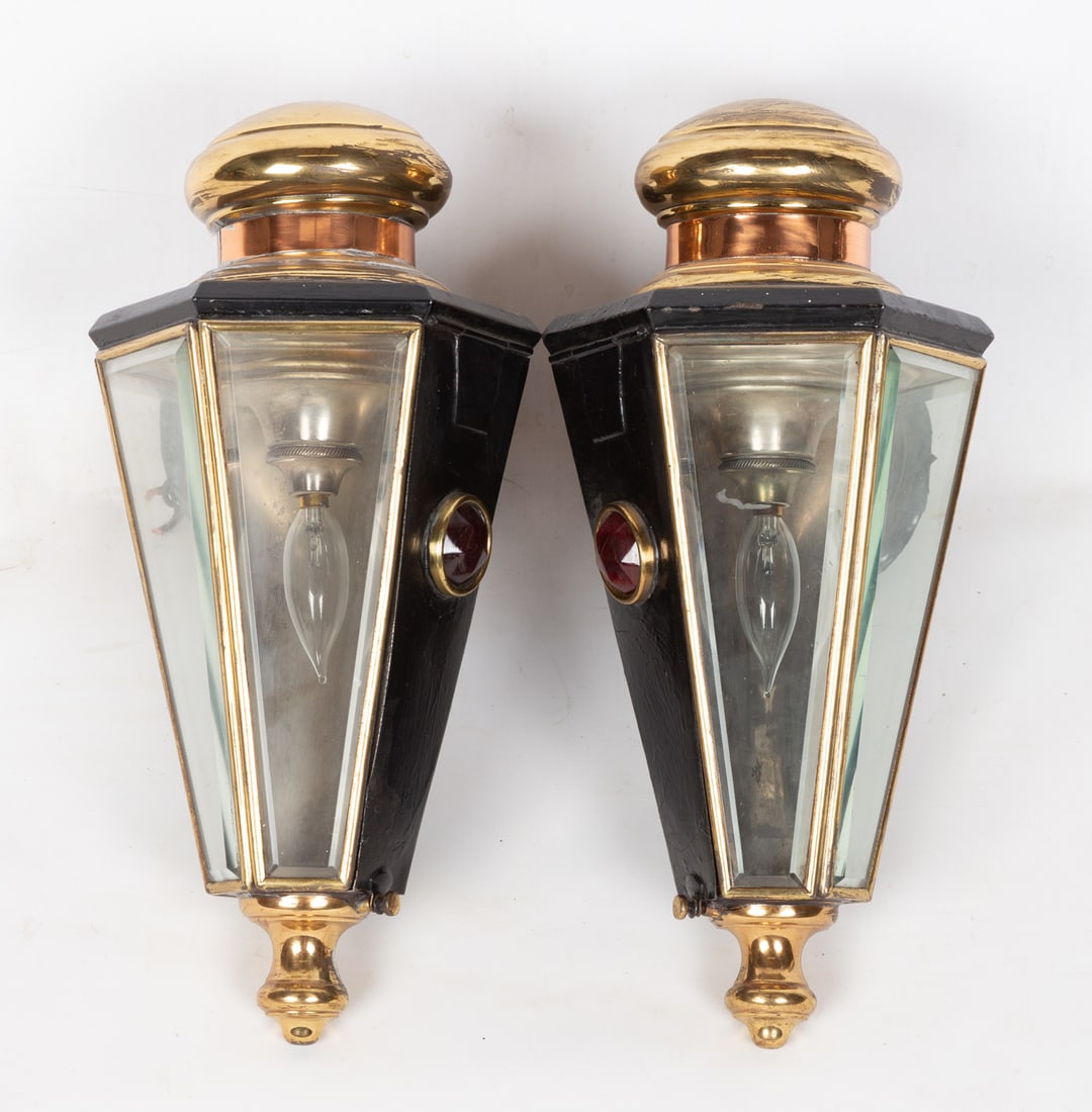 Pair of Pierce Arrow Head Lamp Sconces (1 of 1)