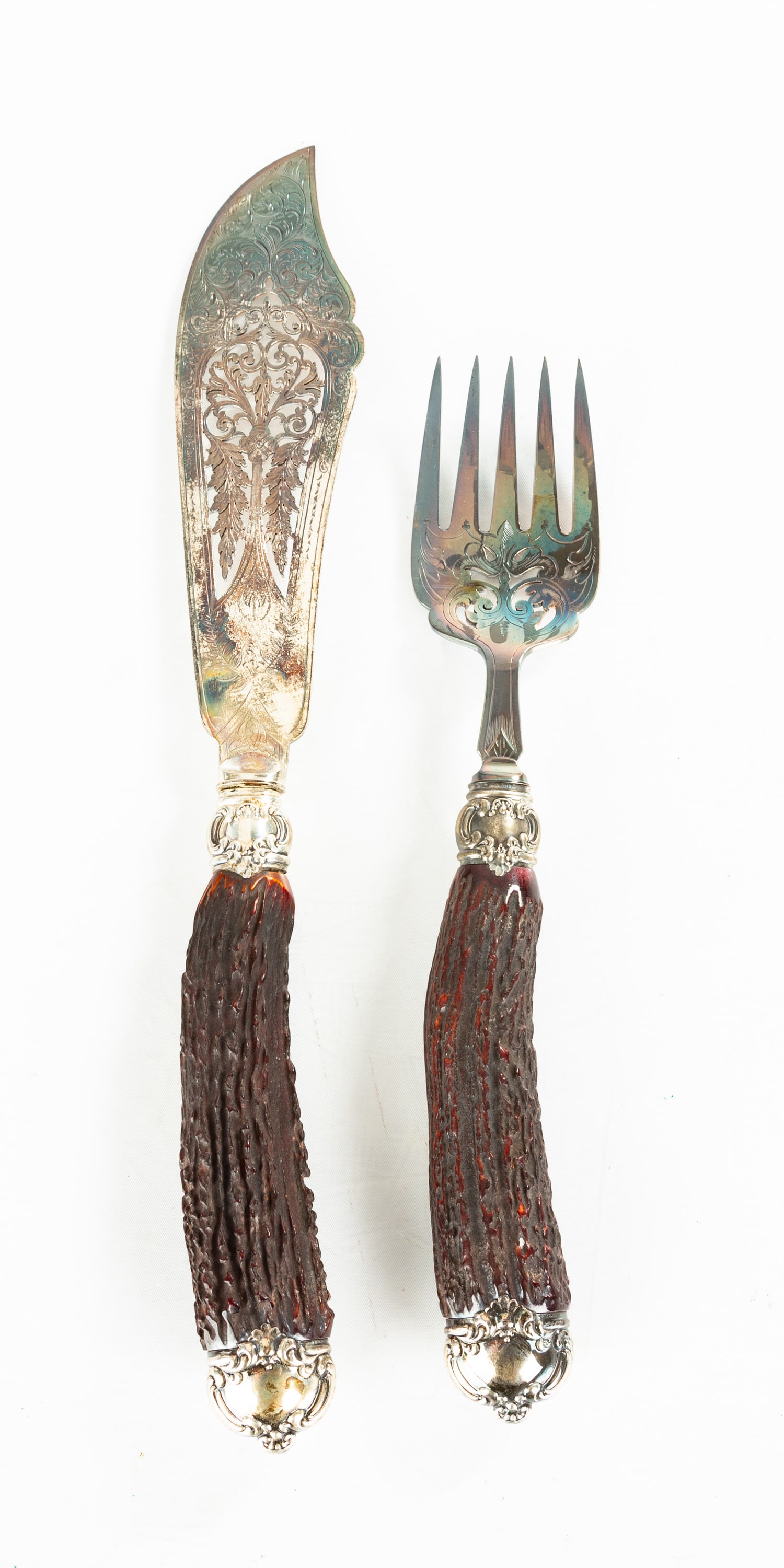 Silver and Antler Fish Service: Silver and Antler Fish Service Late 19th century. Max L. 14 1/2 in. Provenance Private Collection, Rochester, New York.