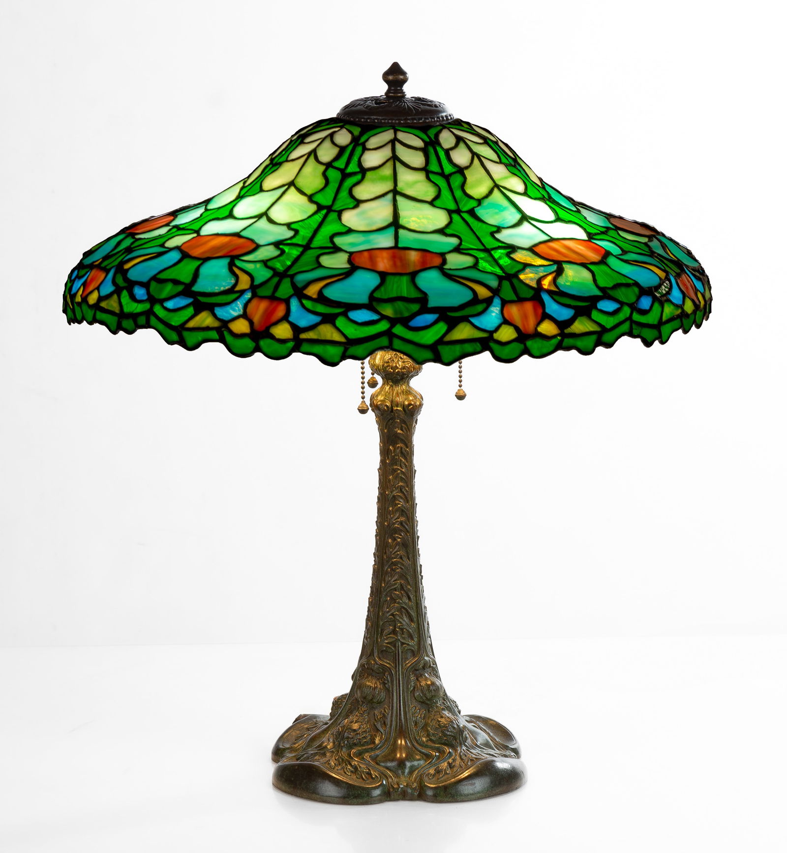 Duffner & Kimberly Thistle Table Lamp (1 of 2)