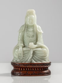 Chinese White Jade Statuette of Guanyin, Qianlong Period