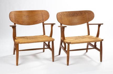 Hans J. Wegner CH 22 Chairs