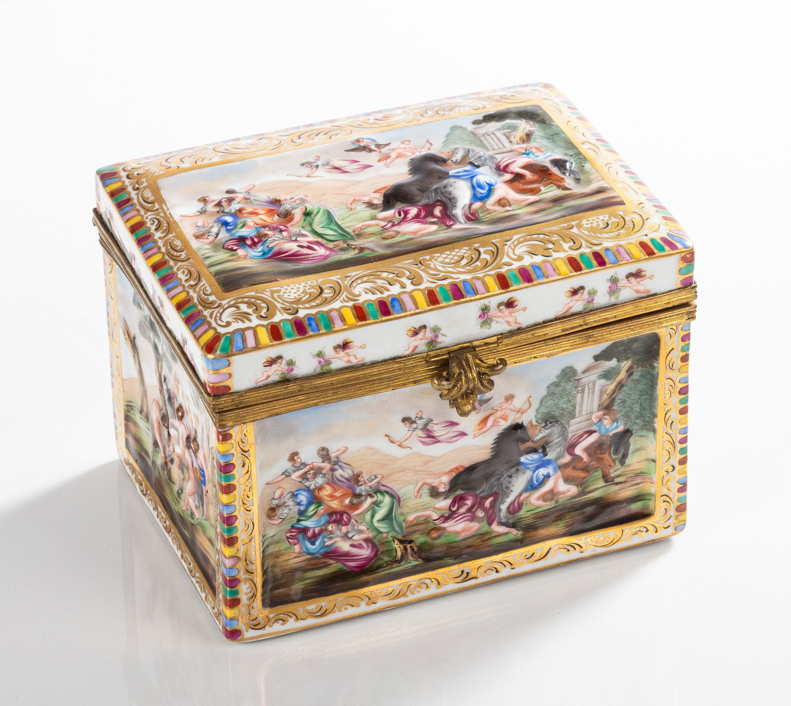 Italian Capodimonte Jewelry Casket: Italian Capodimonte Jewelry Casket 19th century. Hand-painted porcelain with gilt bronze mounts. Marked (to underside). 4 3/4 x 6 3/4 x 5 1/2 in. Estate of Sidonie (Triepel) Williams, Buffalo, New Yor