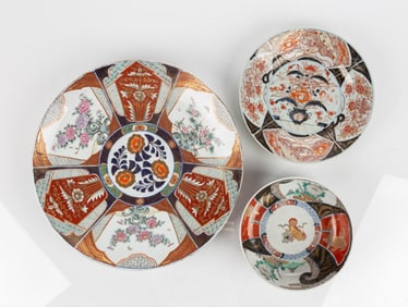Japanese Imari Chargers & Bowl