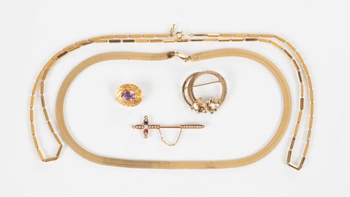 Gold Necklaces & Brooches