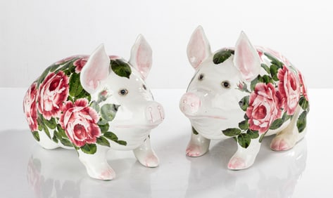 Pair of Large Scottish Wemyss 'Cabbage Roses' Pattern Pigs