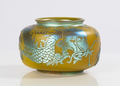 Steuben Dragon Acid Cut-Back Vase