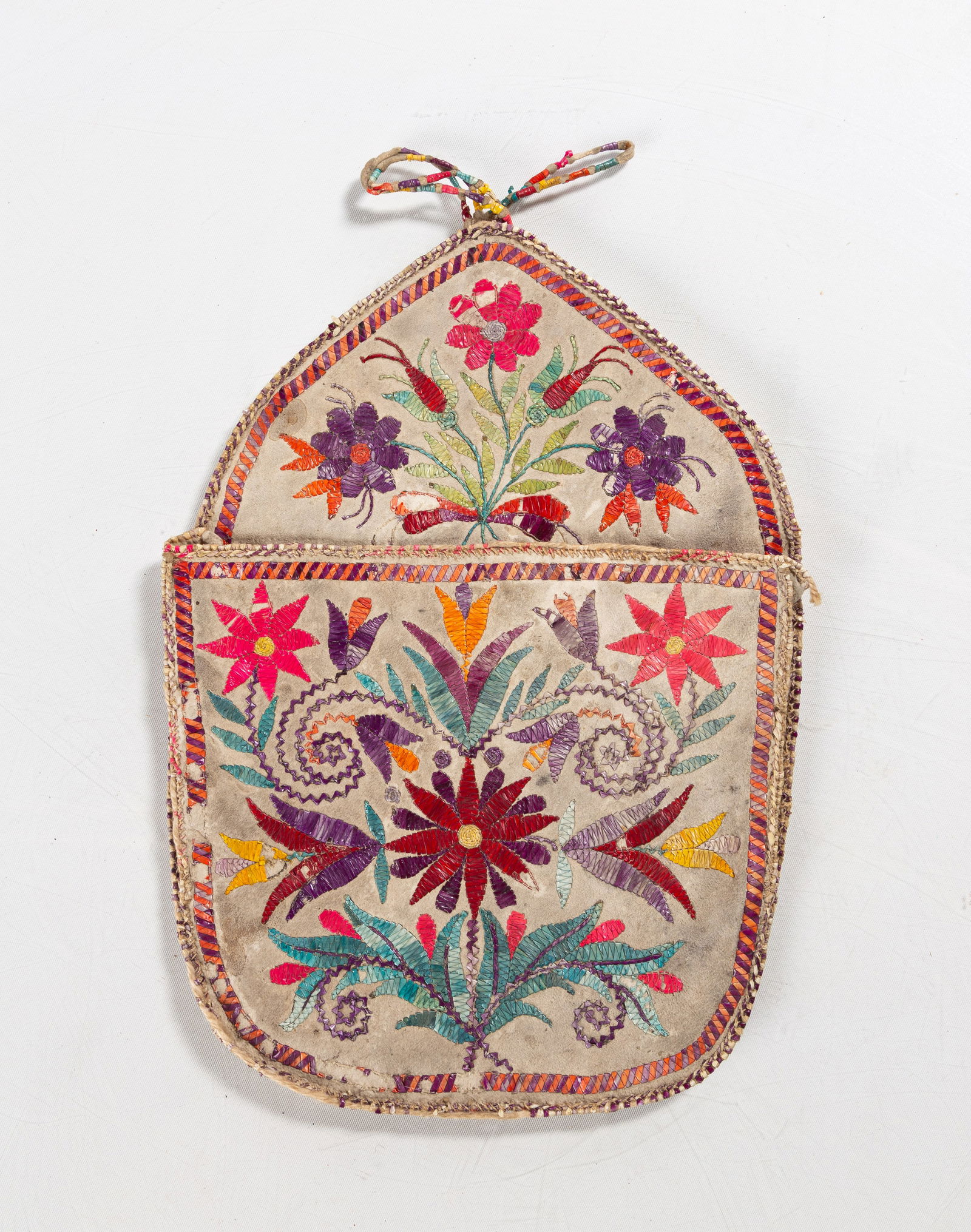 Metis Quilled Pouch (1 of 2)