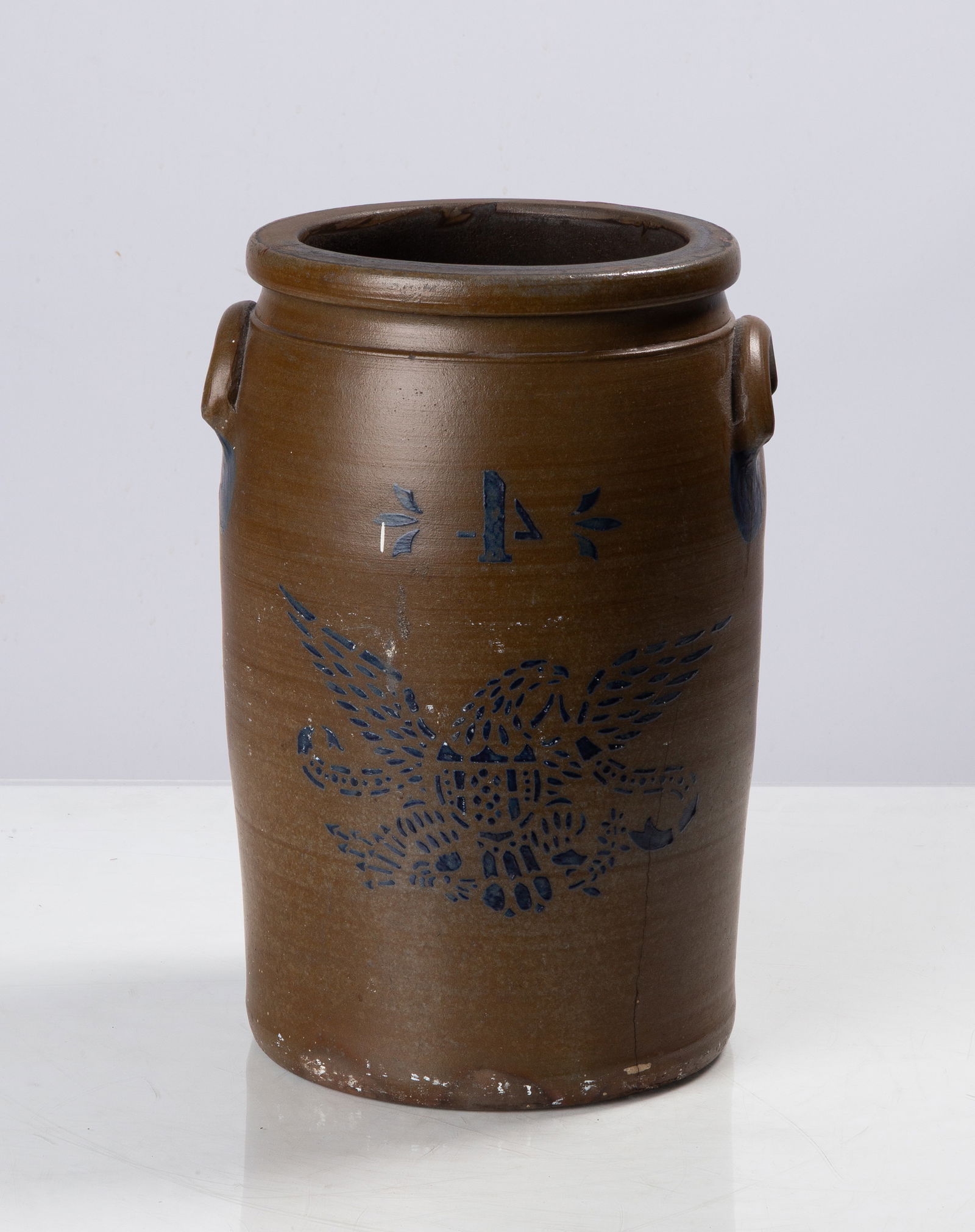 Richey & Hamilton, Palatine, West Virginia Four-Gallon Stoneware Crock with Eagle (1 of 5)