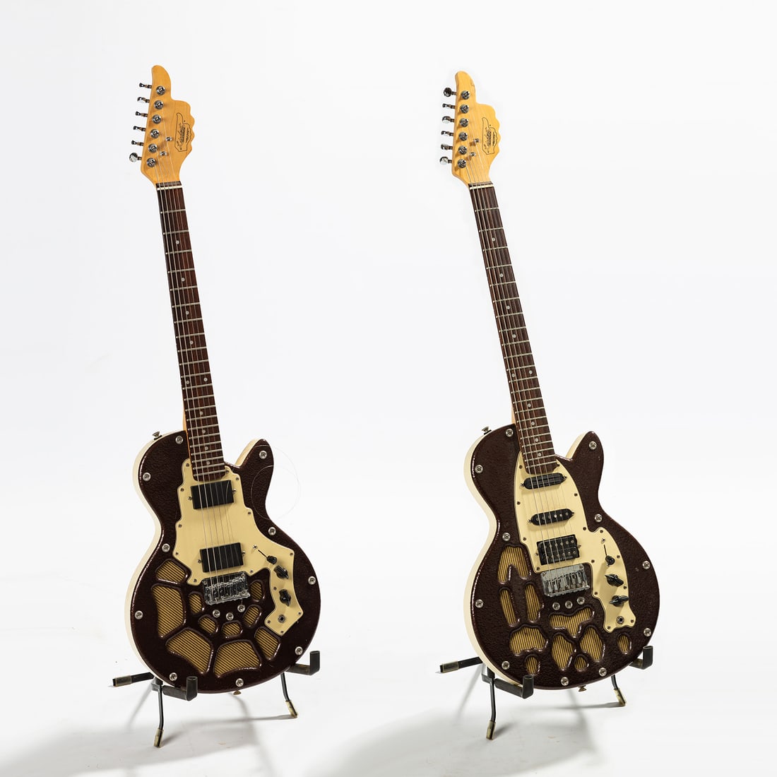 Lindert Diesel & Locomotive Guitars: Lindert Diesel & Locomotive Guitars L. 41 1/2 in. Western New York estate Shipping Note: We provide our own in-house shipping service. Please reach out to us with any inquiries.