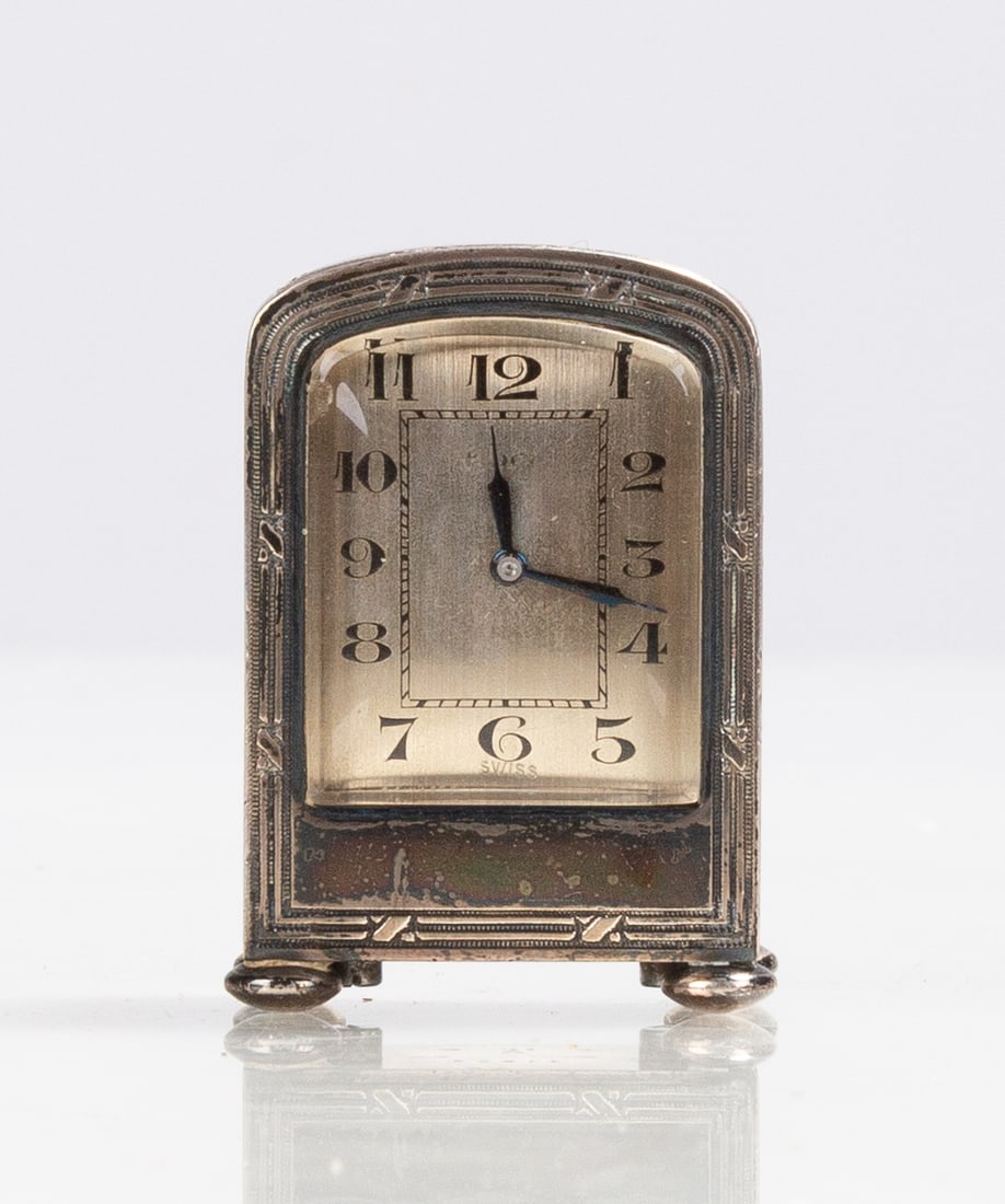 Fidea Watch Co. Miniature Desk Clock (1 of 4)
