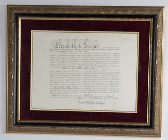 Queen Elizabeth II & Queen Victoria Autographs