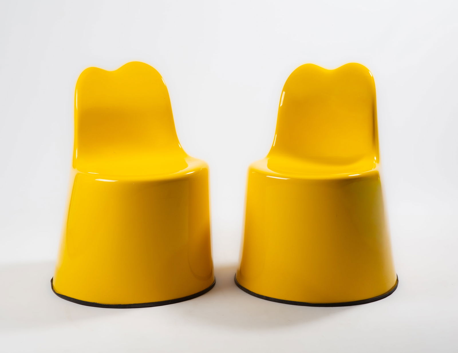 Wendell Castle (American, 1932-2018) Molar Dinning Chairs (1 of 8)