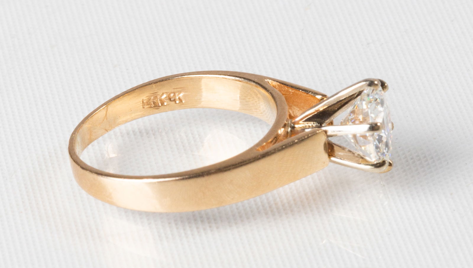 1.25 Carat Diamond Solitaire Ring - 4