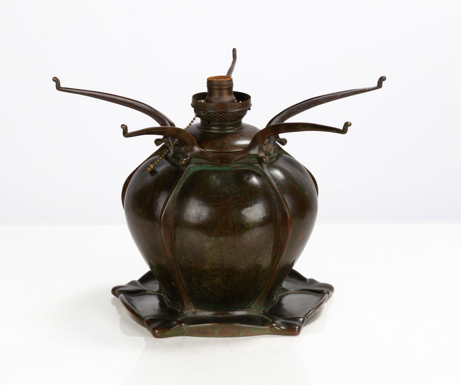 Tiffany Studios Pepper Lamp Base (1 of 3)
