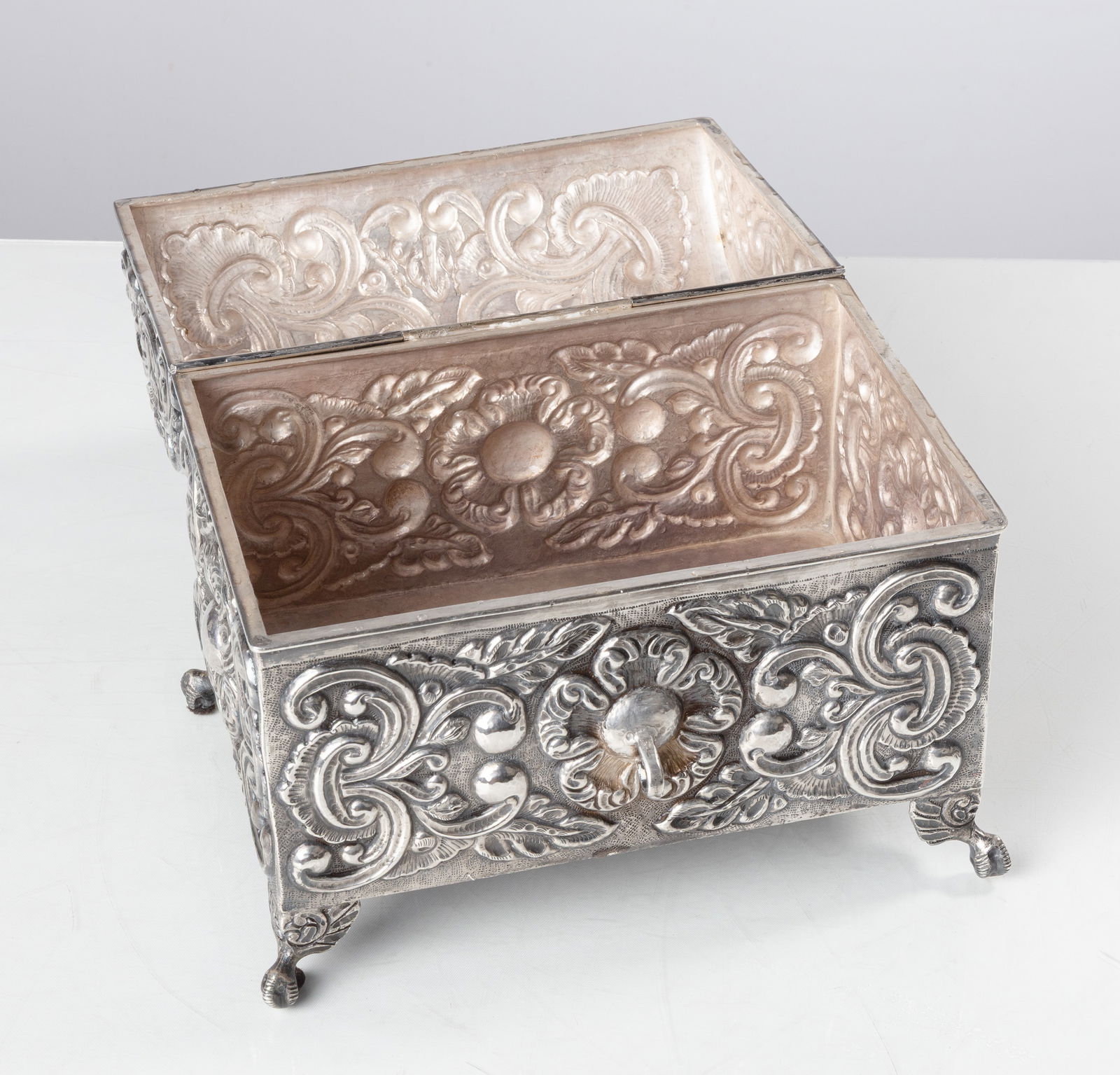 Peruvian Sterling Silver Casket - 2