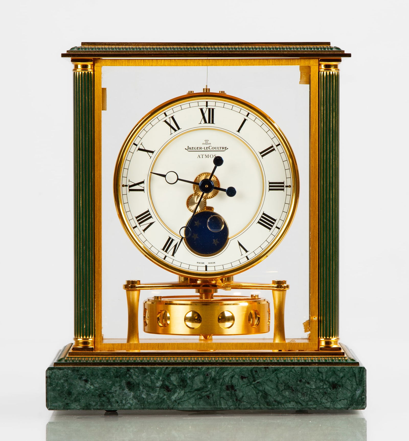 A Gilt Brass Jaeger-Lecoultre Atmos Clock (1 of 4)