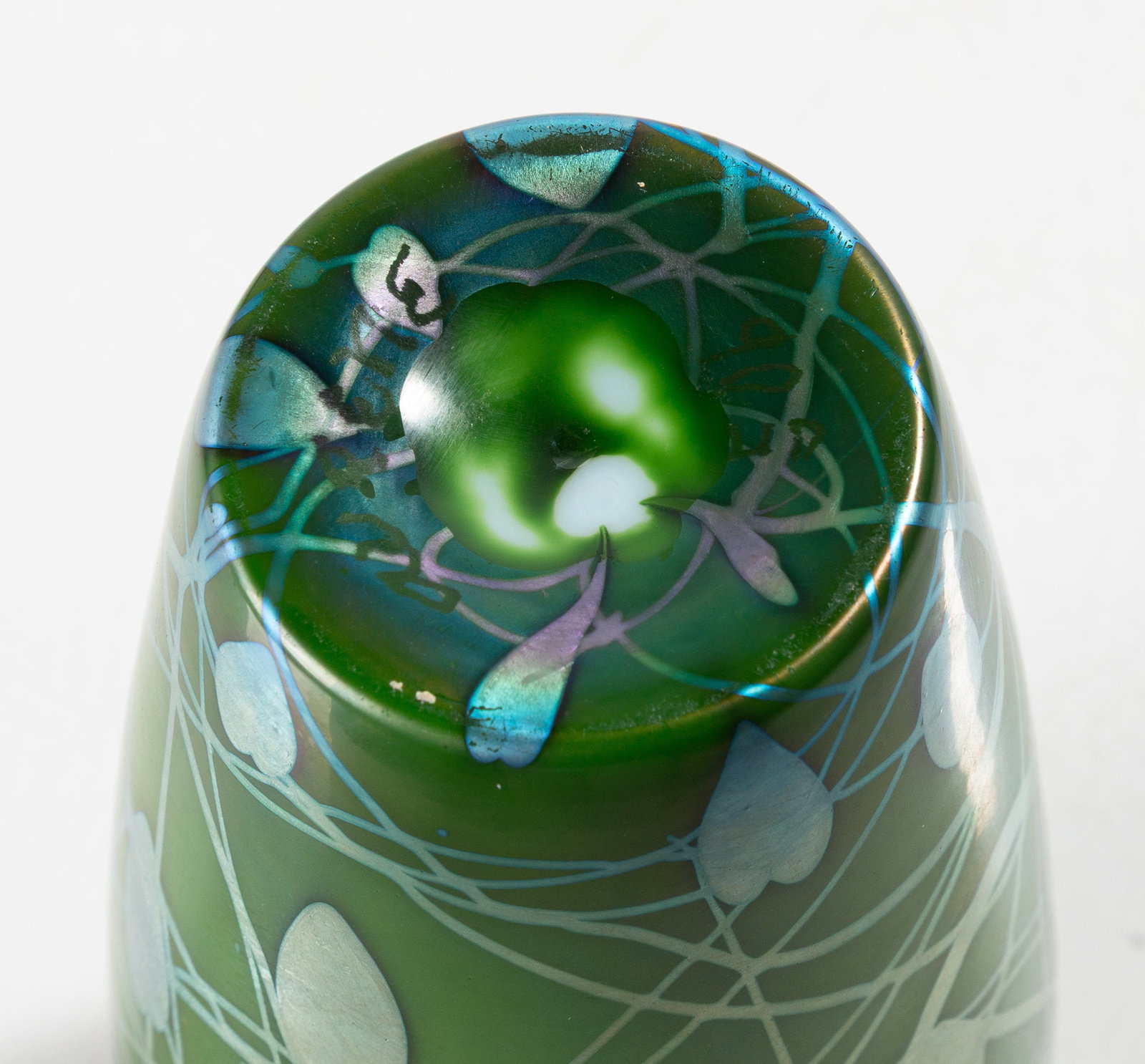 Steuben Decorated Vase - 5