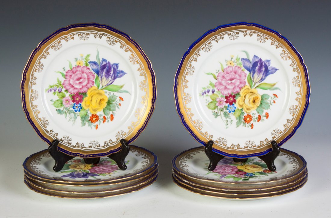 Noritake Hand Painted & Enameled Porcelain Plates, Set: Noritake Hand Painted & Enameled Porcelain Plates, Set of 10. Dia. 10 3/4".