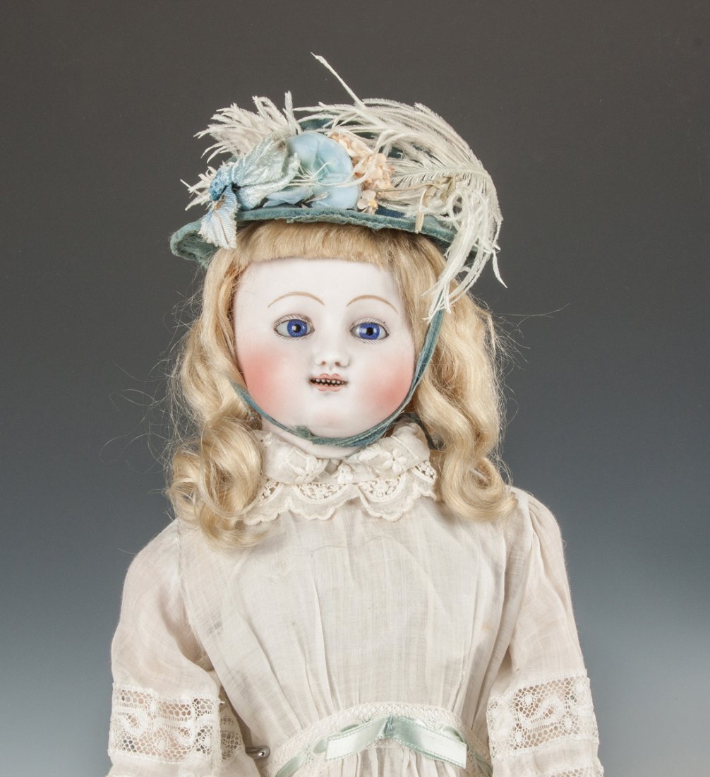 Steiner Mechanical Doll (1 of 4)