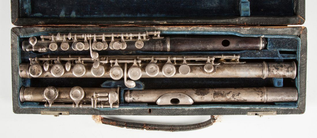 The Haynes Piccolo Co., Boston, Silver & Rosewood Flute (1 of 2)
