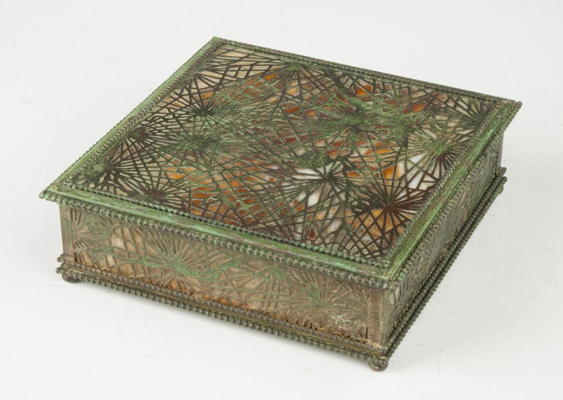 Tiffany Studios Box - Pineneedle Pattern (1 of 3)
