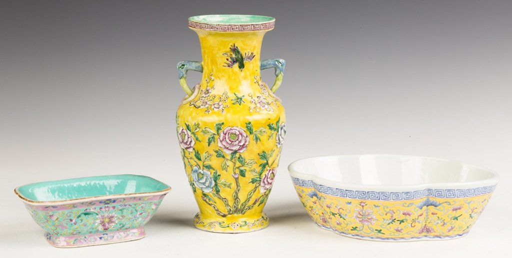 Three Pieces of Chinese Porcelain (1 of 2)