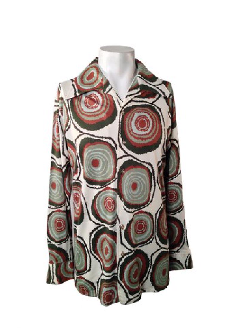 Elvis Presley Personally Worn 70's Print Dress Shirt: This is an incredibly rare and desirable piece of Rock 'N Roll history...an awesome 1970's polyester casual dress shirt that was owned by the King himself...ELVIS PRESLEY!! This King's Road branded sh