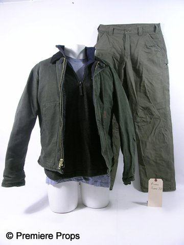 Blood Creek Evan (Henry Cavill) Movie Costumes: Blood Creek - As seen in Blood Creek, this is Evan's (Henry Cavill) screen worn heather blue "American Apparel" short sleeve t-shirt (Size L), gray and navy blue half zip long sleeve fleece (no tag, n