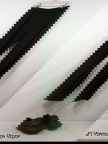 Resident Evil Afterlife Albert Wesker (Shawn Rober: Resident Evil Afterlife - Albert Wesker (Shawn Roberts) screen worn, hero, black 'Lulu Lemon' yoga pants, and patent leather with black matte 'Lacoste' athletic shoes. (size 10)