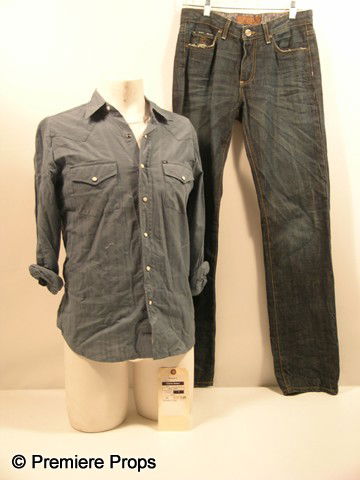 Scream 4 Charlie Walker (Rory Culkin) Movie Costum: Scream 4 - Charlie Walker (Rory Culkin) screen worn, grey two pockets on the front button up the front long sleeve 'SV' western style shirt, (size S) white short sleeve crew neck 'BDG" t-shirt, (size