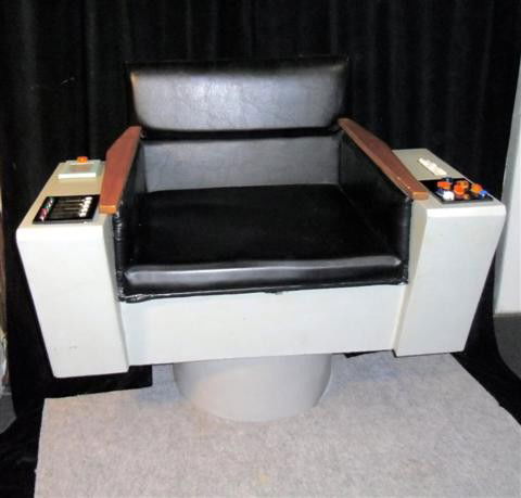 Stark Trek Television Series Vintage Replica Capta: Stark Trek Captain's Chair - A high quality vintage replica of Captain James T. Kirk's, played by William Shatner, Captain Chair from the bridge of the USS Enterprise. A very detailed vintage copy, ma
