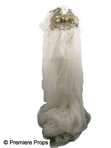 Sisters (1991-1996) Theodora 'Teddy' Reed Margolis: Sisters (1991-1996) - Theodora 'Teddy' Reed Margolis Falconer Sorenson (Sela Ward) screen worn, two floral detail at the neckline long lace dress.